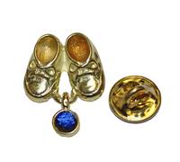 Spilla Baby Blessing Booties Badge In Finitura Dorata - Scegli Colore