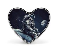 Spilla da bavero con astronauta, spilla a forma di cuore in metallo da 1 pollice, leggera, con bordi lisci, versatile, spilla con distintivo d'amore per camicie, giacche, borse, regali per amici e