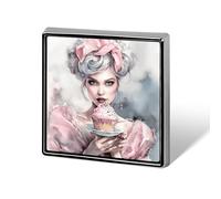 Spilla decorativa a forma di ragazza che tiene in mano una torta, spille da bavero alla moda per donne e uomini, spille divertenti per abiti, giacche, cappelli, zaini, borse, accessori per borse - Qua