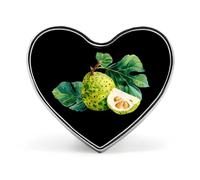 Spilla/distintivo a forma di cuore con motivo Morinda Citrifolia, in alluminio, ideale per decorare zaini e cappelli.