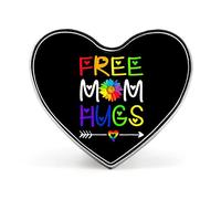 Spilla/fermaglio decorativo a forma di cuore con scritta "Free Mom Hugs" per il mese dell'orgoglio LGBTQ, ideale per uomo e donna.