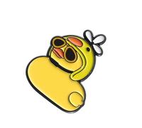 Spilla in metallo a forma di anatroccolo con perno posteriore, ideale per migliorare l'abbigliamento quotidiano o come regalo premuroso spilla colorata, Misura unica, come descritto