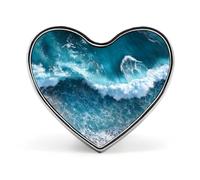 Spilla in metallo a forma di cuore da 2,5 cm con motivo "Onde estive dell'oceano blu", ideale per abiti, borse, accessori e decorazioni per cravatte.
