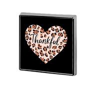 Spilla quadrata con cuore leopardato colorato e scritta "Grazie", divertente, adatta per cappelli, abbigliamento, gioielli e accessori, regali per uomo e donna.
