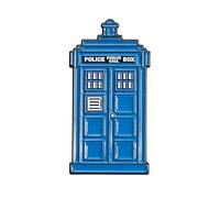 Spilla smaltata a forma di cassetta telefonica pubblica della polizia blu, classica scatola della polizia britannica, spilla smaltata rigida per fan della fantascienza, collezionisti, giacche, zaini e