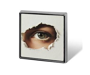 Spille e spille unisex con un solo occhio che sbircia attraverso il buco, spille e spille quadrate leggere, gioielli con spilla per abbigliamento, scialle e cappello