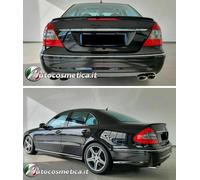 Spoiler posteriore sportivo labbro nero lucido con ABE per Mercedes E W211+