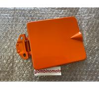 SPORTELLO COPERCHIO SERBATOIO GASOLIO ACQUA RADIATORE TRATTORE FIAT NEW HOLLAND