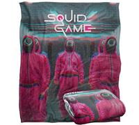 Squid Game Rosa Guards Scene Coperta super morbida al tatto setoso - 152 x 127 cm