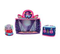 Squishville by Squishmallows Deluxe Roller Disco Peluche, Colore Playset-Stile 3, Play Scene, SQM0324