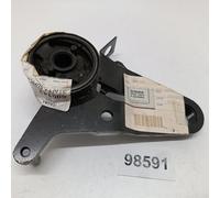 STAFFA SUPPORTO SILENTBLOCK SILENTBLOCK BRACKET PIAGGIO BEVERLY RST 125 250 2004