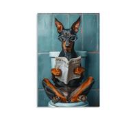 Stampa artistica da parete con un cane dobermann seduto su un piccolo bagno con gli occhiali, lettura di un giornale, stampa artistica da parete per camera da letto, decorazione per camera da letto,