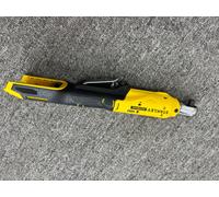 Stanley SCW930 20V Max 3/8" 300Rpm 47Nm LED 2lbs Strumento nudo