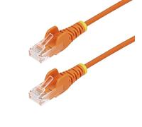 StarTech.com Cavo Ethernet CAT6 Arancione da 2,5m; Patch UTP con Plug RJ45 Antigroviglio, Cavo Lan Slim in Rame Puro 28AWG