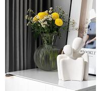 Statua in Ceramica per la Decorazione Della Casa, Abbracciando Coppia Figurina per la Decorazione Della Tavola, Scultura Romantiche Moderne per il Soggiorno Camera da Letto Decor Ufficio (Bianco)