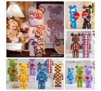 Statuetta di costruzione del "confessore di rose", realizzata in materiale ABS, scultura da scrivania o decorazione domestica, idea regalo premium per la festa della mamma, Natale, San Valentino, comp