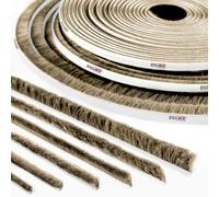 STEIGNER Guarnizione a spazzola autoadesiva marrone 5 mm x 5 m - Guarnizione per armadi, mobili e porte scorrevoli - Protezione dalla polvere, mascheramento delle fessure, chiusura silenziosa