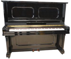 Steinway & Sons Piano I-138