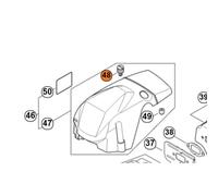 STIHL VITE A SCATTO PER FISSAGGIO COPERCHIO CAPPOTTATURA MOTOSEGA MS 462 362 261