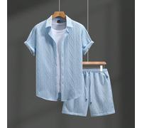 Stile casual da vacanza per uomo, abbinato a una camicia a maniche corte e un set di pantaloncini alla moda, adatto per vacanze alle Hawaii, festival musicali e outfit quotidiani, regalo per fidanzati