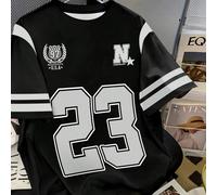 Stile di , stile da strada cool, maglietta a maniche corte da uomo con stampa digitale a contrasto di colori nero, bianco e grigio, adatta per la scuola e l'uso quotidiano quando si va nei negozi e si