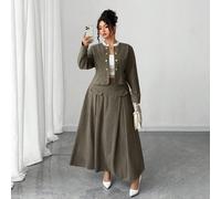 Stile gotico con un tocco di Mercoledì: abbraccia la tua ombra interiore e lo stile femminile scuro. Set da 2 pezzi: giacca con motivo a spina di pesce e moneta vintage, gonna midi, adatto per il rito