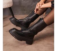 Stivaletti alla caviglia da donna con cerniera laterale, casual e comodi, versatili per l'uso quotidiano Scopri l'eleganza robustezza delle bottes montantes à lacets pour femme. Concepito con une tige