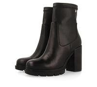 Stivaletto Nero da Donna putsheid con Punta Arrotondata, Plateau Track e Tacco Alto