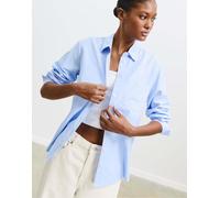 Stradivarius - Camicia basic in popeline celeste con tasca-Blu M