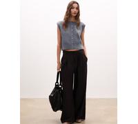 Stradivarius - Gilet in maglia grigio scuro con spalle imbottite XS