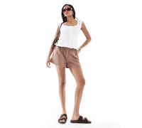 Stradivarius - Pantaloncini marroni con pieghe sul davanti-Marrone 44