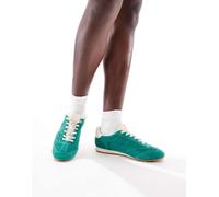 Stradivarius - Sneakers in camoscio verdi-Verde 38