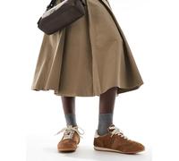 Stradivarius - Sneakers stile running in pelle marrone morbida 35