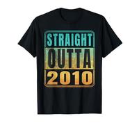 Straight Outta 2010 Classic Birth of Birthday Years Retro Maglietta