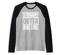 Straight Outta Middle School Graduation Class 2026 Funny Maglia con Maniche Raglan