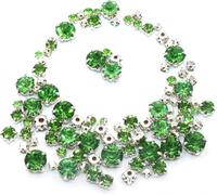 strass, 100 pezzi/sacchetto Mix Dimensioni Pietre di Cristallo Vetro Abbigliamento Perline Sciolte Argento Artiglio Impostazione Cucire Su Strass Fai Da Te Abito da Sposa(Light Green)