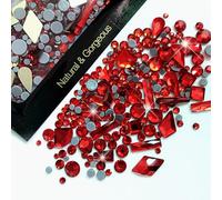 Strass decorativi a fondo piatto per decorare le unghie in mostra la tua manicure con varie forme e stili