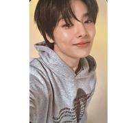 STRAY KIDS 樂 ROCK-STAR SOUNDWAVE 1° 2° POP UP GIVEAWAY EVENT PHOTO CARD