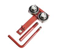 Stringere accuratamente le barre della motosega con questo strumento di manutenz