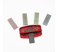 Strumento compatto per la messa a punto dello snowboard con riferimento angolare integrato e supporto file per una manutenzione efficiente dei bordi prima o dopo ogni corsa (file)