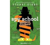 Stuart Gibbs Spy School Goes Wild (Tascabile) Spy School