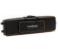 Studiologic - SOFT CASE SIZE C Custodia Morbida Tastiere 88 Tasti, con Ruote, in Poliestere, Imbottitura, Fodera di Protezione Interna, Maniglie, Tracolle, Tasca, 2 Strip di Bloccaggio, Colore Nero