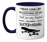 Stuff4 Tazza con scritta in lingua inglese "in my head", regalo divertente per gli amanti dello skateboard, uomini e donne, 325 ml, in ceramica di alta qualità, lavabile in lavastoviglie, con manico