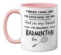 Stuff4 Tazza con scritta "in my head", regalo divertente per amanti del badminton, uomini e donne, 325 ml, in ceramica di alta qualità, lavabile in lavastoviglie, con manico rosa