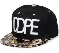 styleBREAKER Berretto Snapback 'DDPE' con Design di Leone e Stampa di Serpenti, Berretto da Baseball, Regolabile, Unisex 04023034, Colore:Nero-Bianco