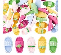 SUNNYCLUE 1 SCATOLA 50PCS Cabochon Kawaii Flatback Infradito Ciondoli Miniatura Carino Mini Resina Pantofola Estiva Scarpa Frutta Cabochon per Creazione di Gioielli Fai Da Te Scrapbooking Abbellimenti