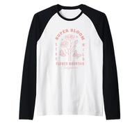 Super Bloom Flower Mountain with Butterflies Maglia con Maniche Raglan