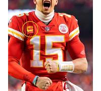 Super Ciotola 57 Kc Chiefs Patrick Mahomes Qb 4 ⭐⭐⭐⭐ Star da Stiro Rosso Captain