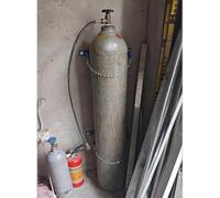 Supporto da parete for bombola di gas Supporto for bombola di elio/argon/propano Ripiano fisso(1 Bottle - 35cm (13 4/5"))