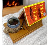 Supporto per libri a triangolo in legno con portabicchieri e tablet, nessun montaggio, supporto per libri da tavolo o comodino necessario, per riporre tablet, libri e bevande in un unico posto